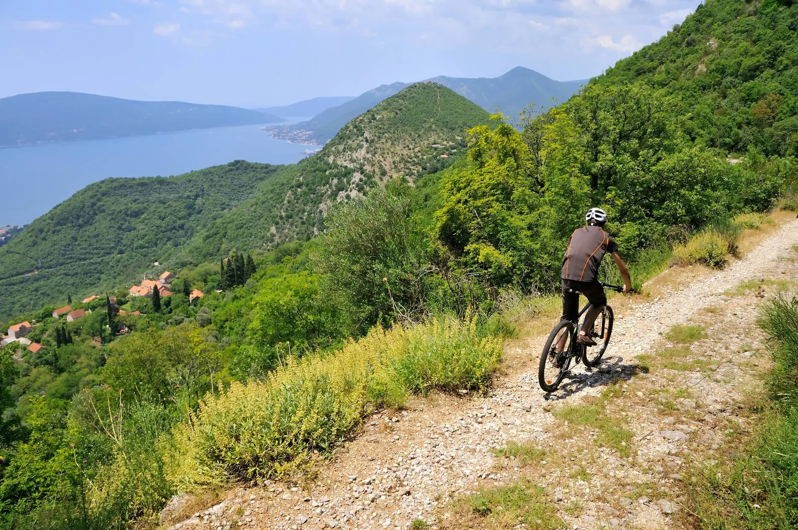 Tour in bicicletta, Montenegro